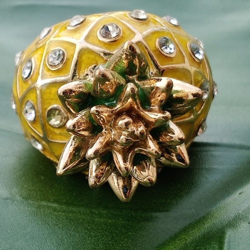 Pineapple Statement Ring With Crystals Whimsey Fu… - image 3